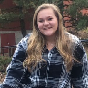 Meet your Posher, Emily